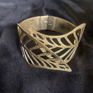 Cuff bracelet